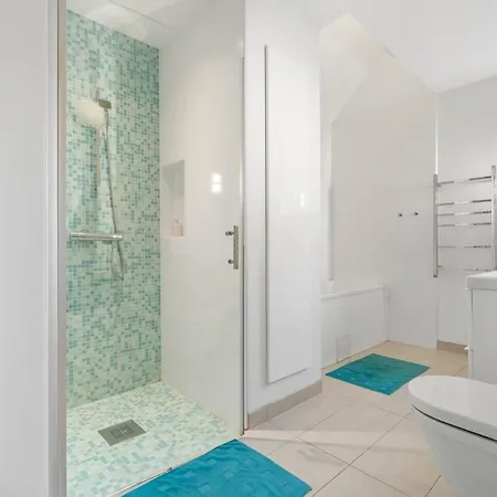 Vy - A Gem With Private In Bergen