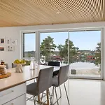 Vy - House In Bergen