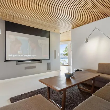 Villa Vy - A Gem With Private In