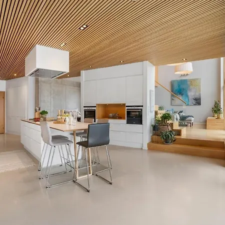 Vy - A Gem With Private In * Bergen