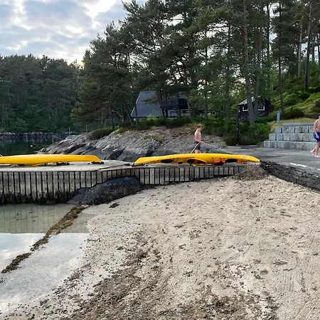 Villa Vy - Beach House In Bergen