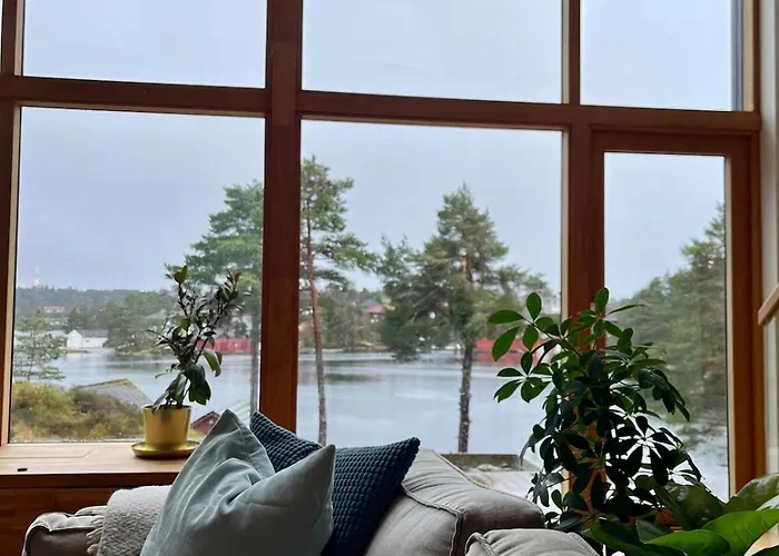 Villa Vy - Beach House In Bergen Вилла