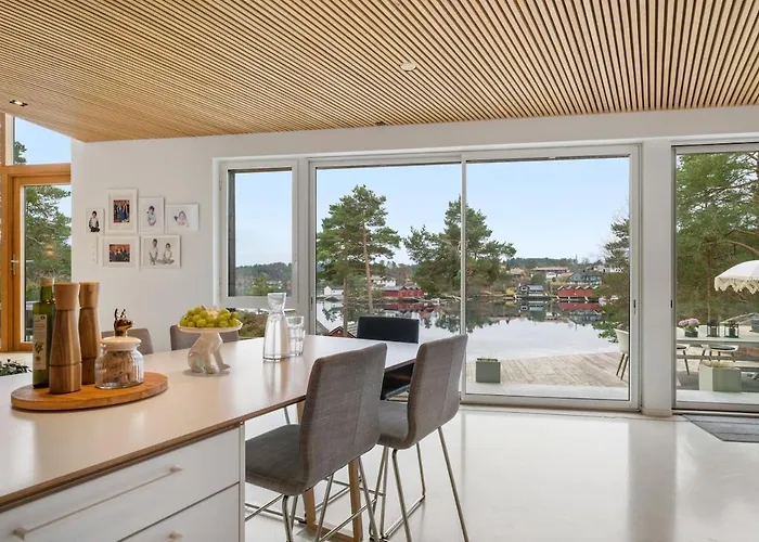 Villa Vy - Beach House In Bergen ברגן