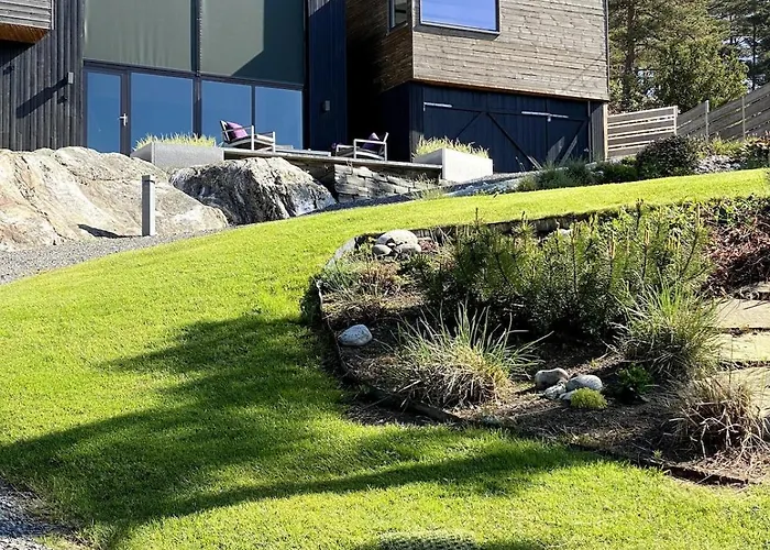 Villa Vy - Beach House In Bergen Берген