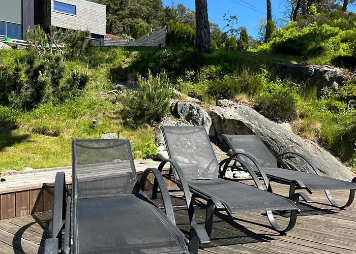 Villa Vy - Beach House In Bergen וילה *